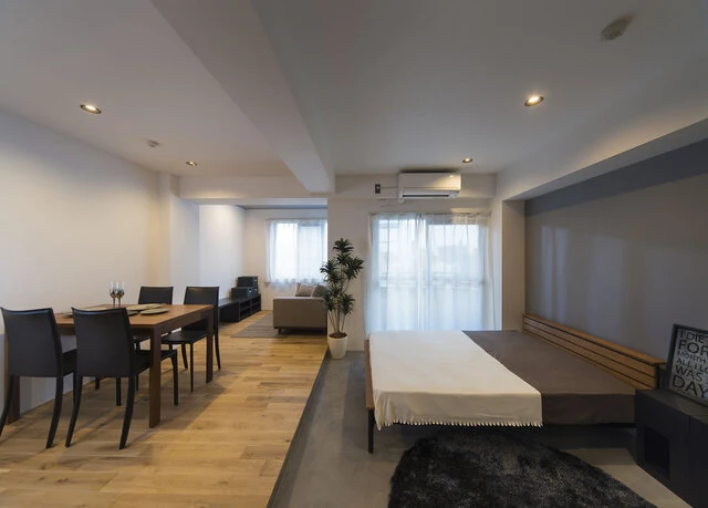 高低で、空間を仕切る/高低で、空間を仕切る/施工後の全景